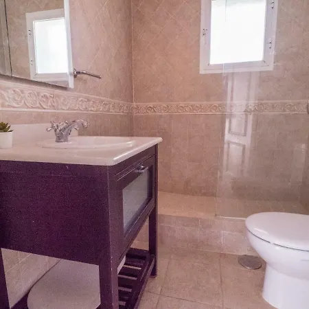 Suitur Duplex Sea View, Bbq & Pool Villa *